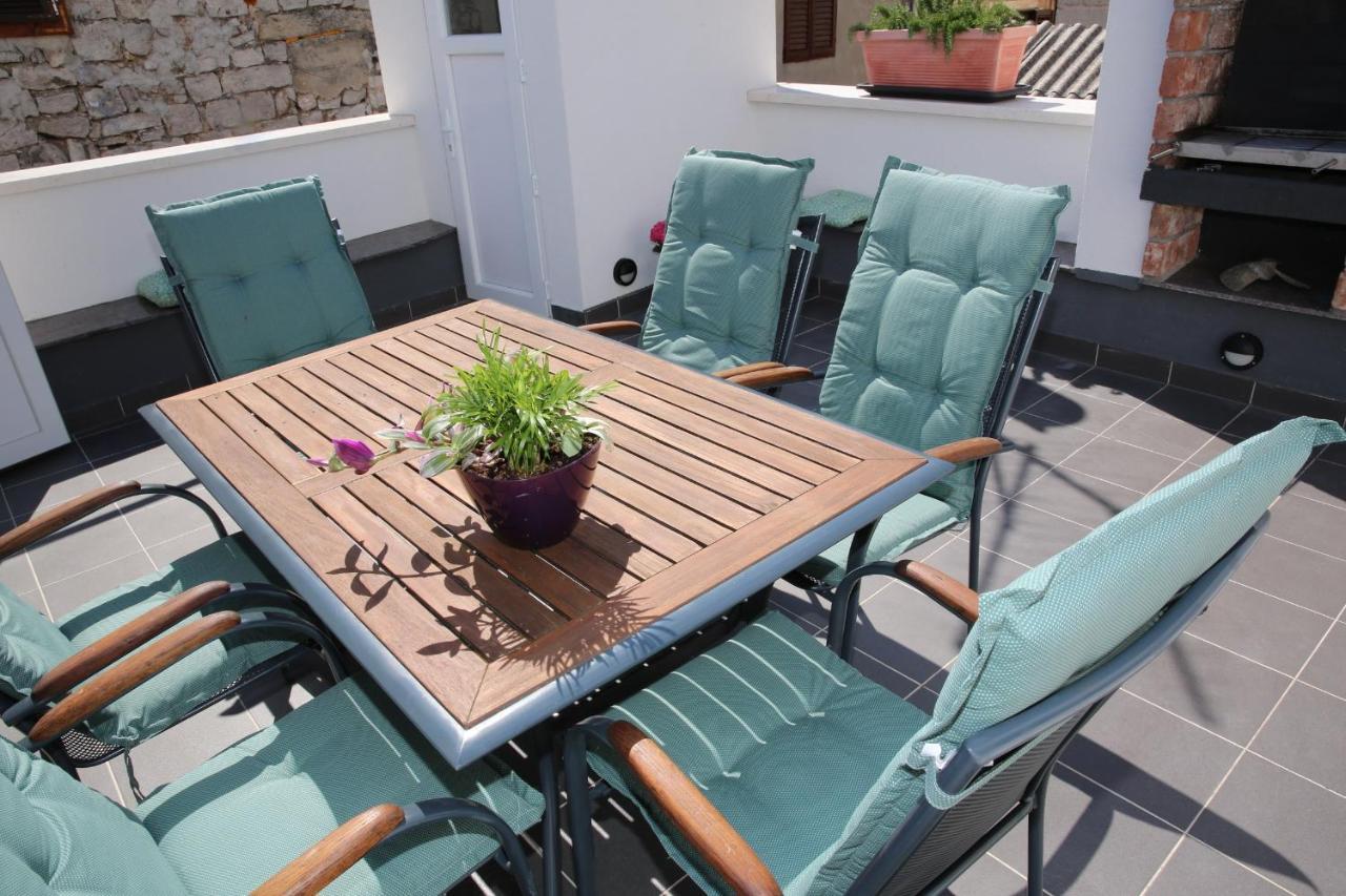 Apartments Stonehouse Vodice Exterior photo